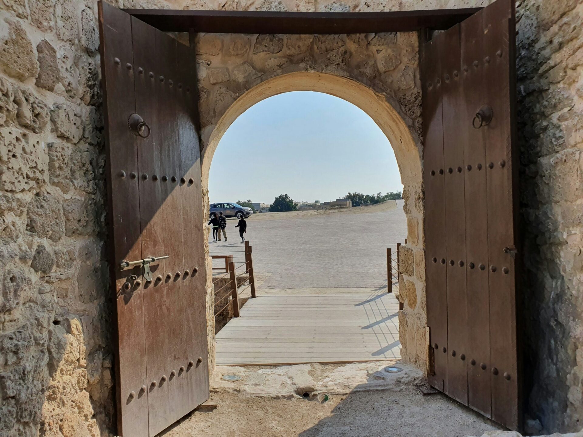 ARC-WH SDGWG Workshop, Picture of a wooden door in Bahrain