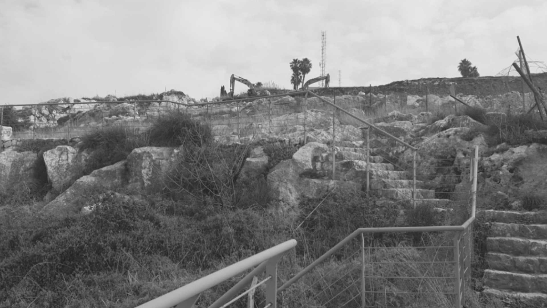 Black and white picture of the Nahr El Kalb Commemorative Steles, Mount Lebanon
