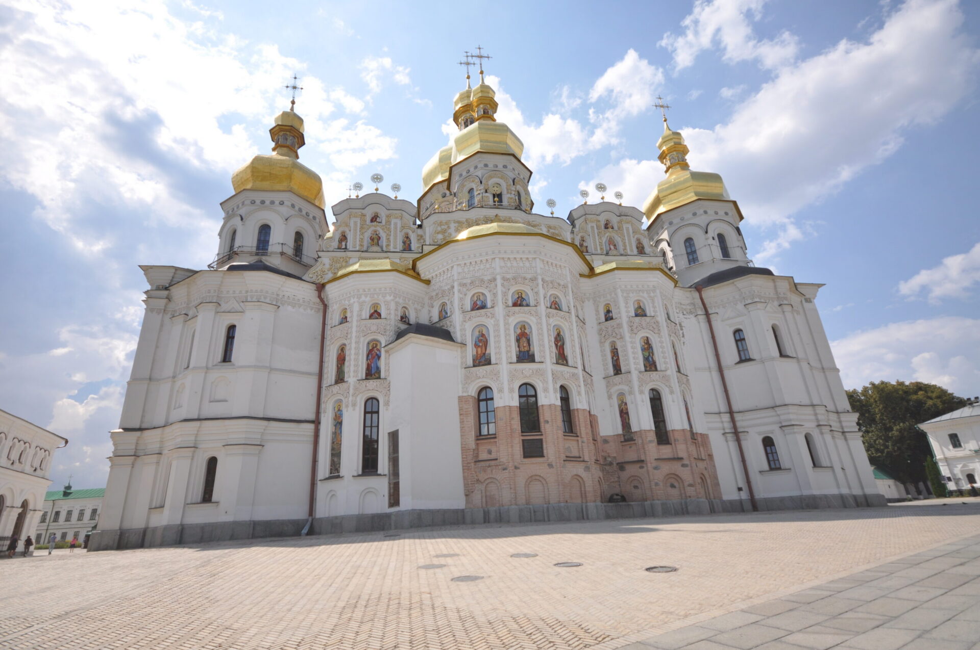 Photo of the Cathedral of the Dormition in Kiev, Ukraine.